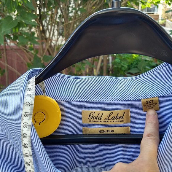 Roundtree and Yorke classic blue white stripe bankers dress shirt - Picture 6 of 9